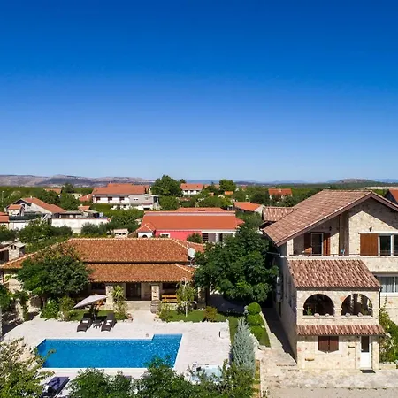 Olea Villa