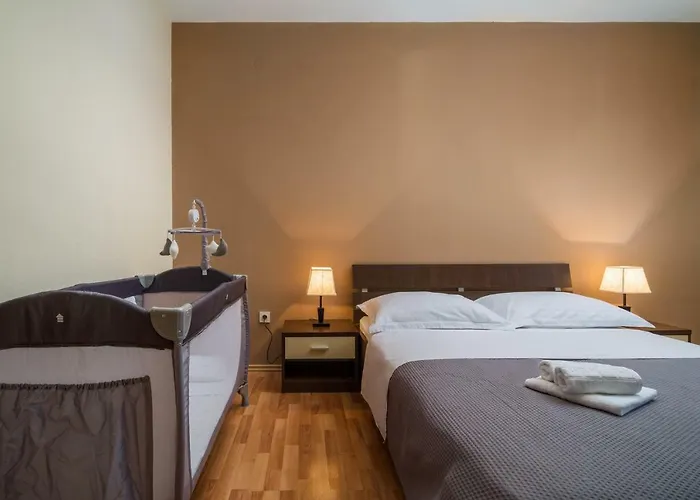 Olea Velika Cista (Sibenik-Knin)